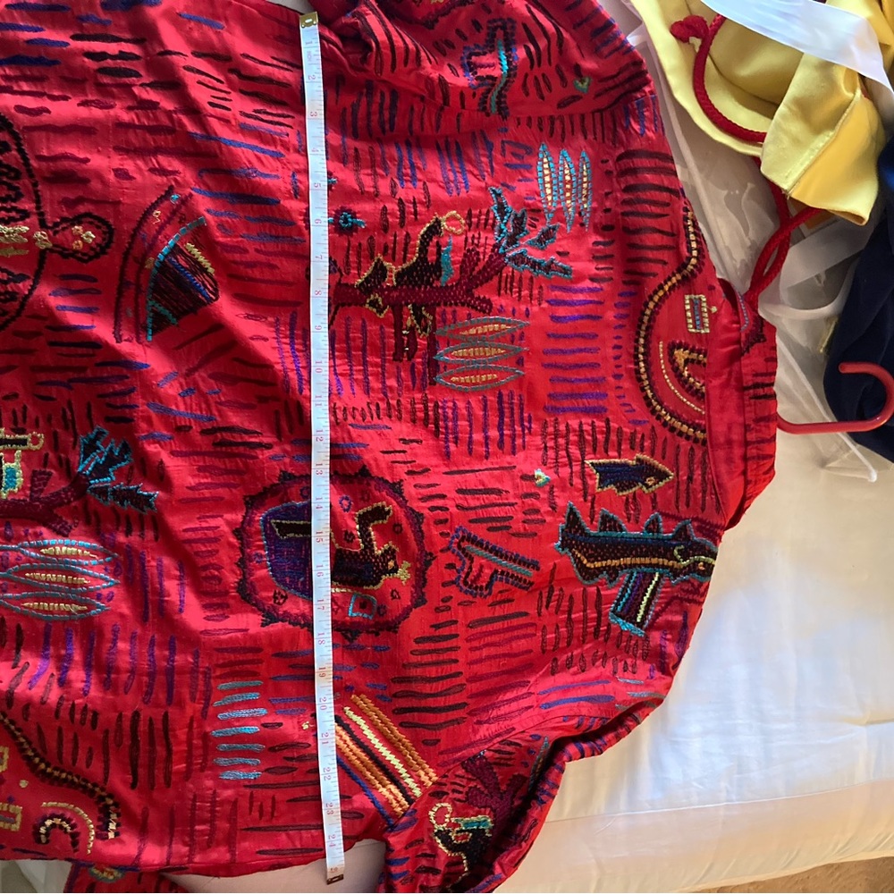 Vintage Chicos, design, silk, and embroidered blazer - Picture 5 of 10